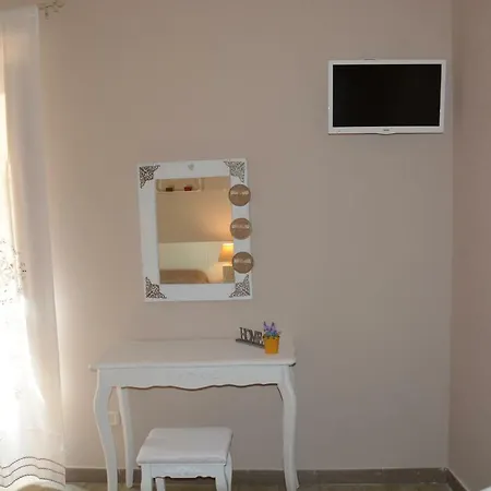 La Terrazza Sul Vicolo Bed & Breakfast 3*