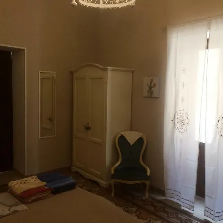 La Terrazza Sul Vicolo 3*