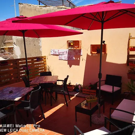 La Terrazza Sul Vicolo Bed & Breakfast 3*